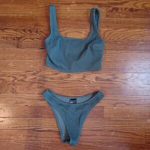 Never worn! H&M green swimsuit bikini